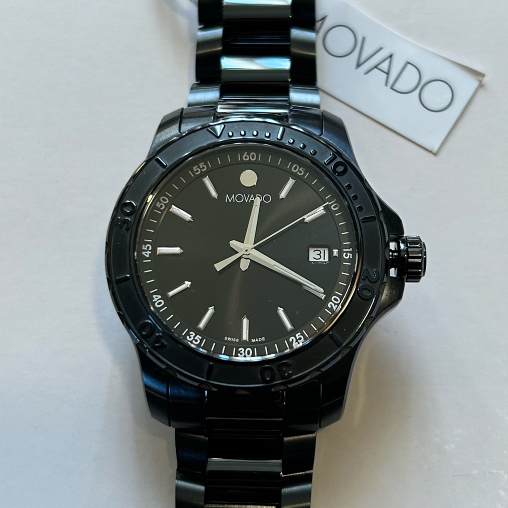 Movado Series 800 Active Sport Watch With 40mm Navy Blue Face & Navy Bracelet